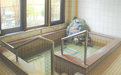 椿温泉の湯